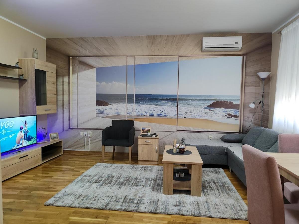 Apartman Espresso Sa Parkingom Sremska Mitrovica Extérieur photo